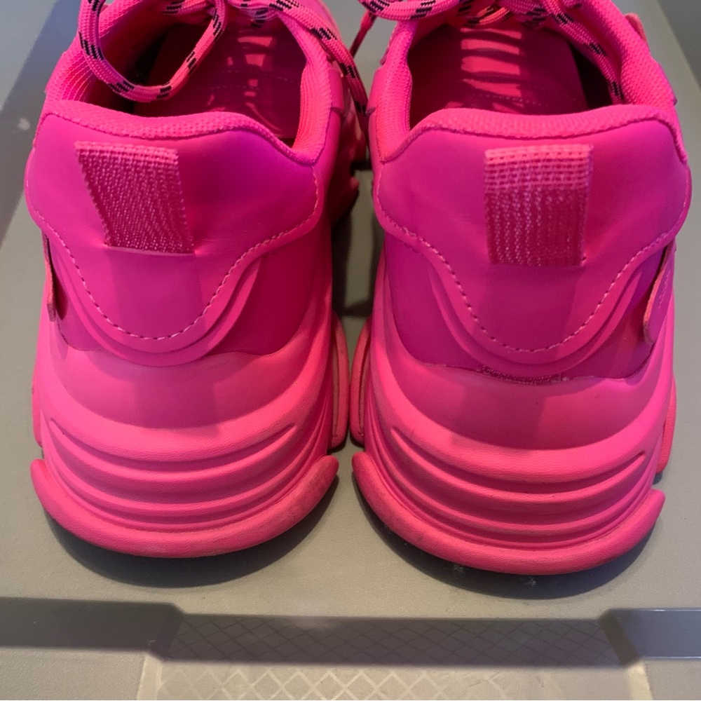 Steve Madden Women's possession Pink Sneakers - Picture 10 of 13
